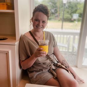 Meet your Posher, Shelby